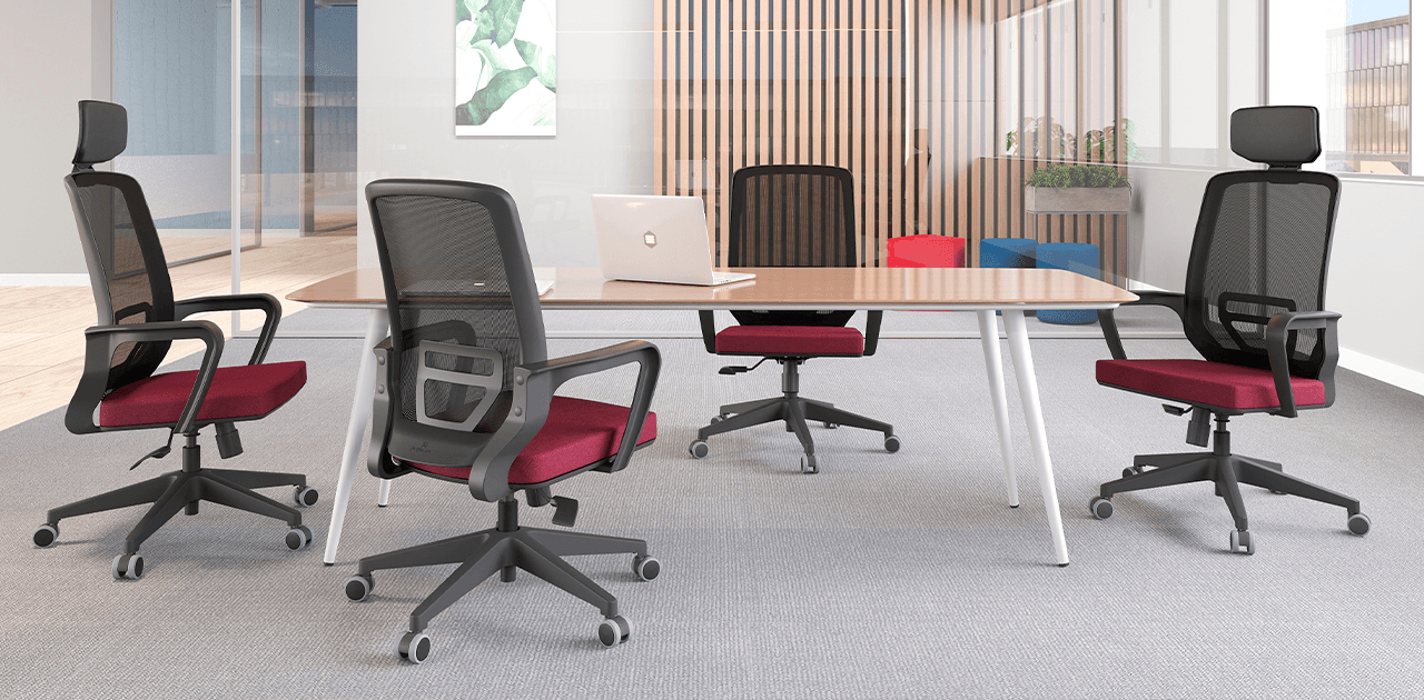 Cadeiras ergonômicas para escritórios modernos